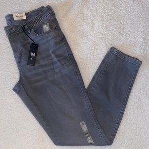 Ana: A New American Approach washed grey jogging